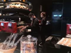 -Salon de The de Joel Robuchon(外滩18号店)