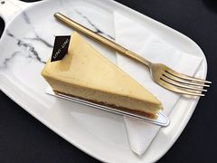 -UNI UNI(环亚凯瑟琳店)