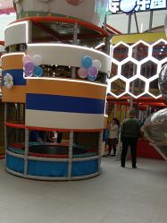 -星际乐园(红博中央公园店)