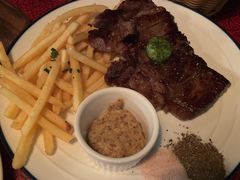 -羽深肉铺 Steak & Wine