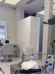 -PE SALON