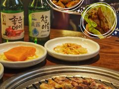 厚切五花肉-·缸桶屋·韩式牛肋条自助烤肉(西湖D11店)