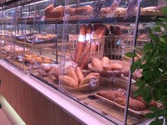 -巴黎贝甜(华堂新辰汇店)