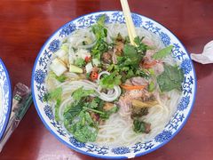 -巍山𤆵肉饵丝