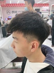 -朗峰专业美发沙龙