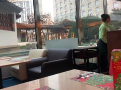 -亮马河饭店翠雅咖啡厅