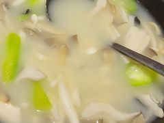 -渔太泰漓江小馆·广西融合菜(西街店)