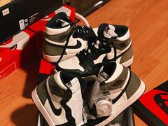 -Air Jordan(世贸天阶店)