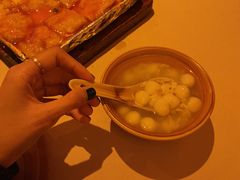 -龙门阵茶屋川菜馆(武康路店)