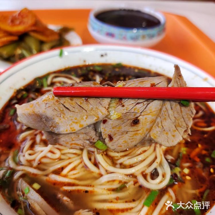 至今为止,我觉得是我喝过最好喝的牛肉汤,没有之一