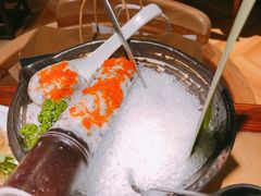 蟹籽鲜虾滑-左庭右院鲜牛肉火锅(南通CBD大有境店)