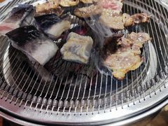-青瓦餐厅·生鱼片·韩园烤肉(西塔店)