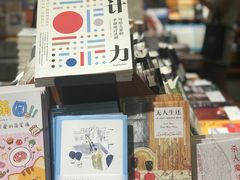 -西西弗书店&矢量咖啡(凯德晶萃广场店)