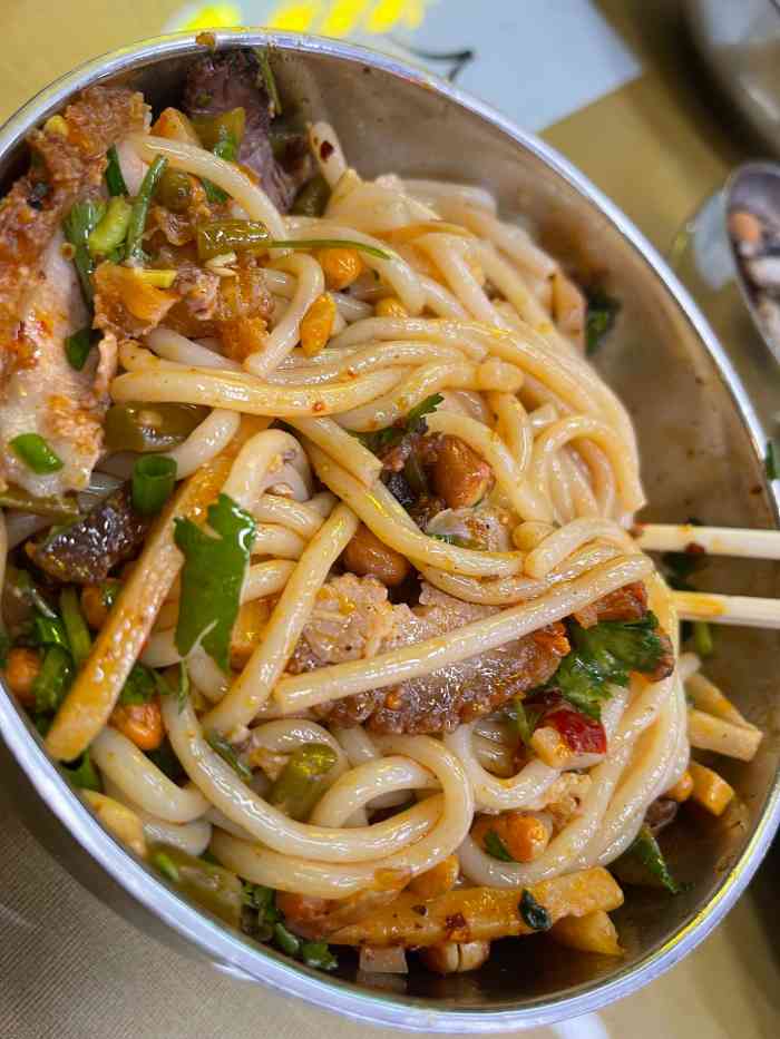 红鼻子桂林米粉(新年华购物中心店)-"晚上我和老公冒着回来推车的风险