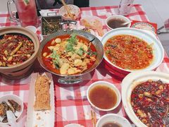 -辣小鲜·南昌大排档(船山路店)