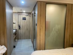 -长沙晚报大道亚朵酒店