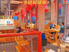 大堂-么肆烤肉·中式自助·烤肉大排档(街道口季佳PAI店)