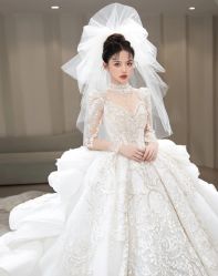 -艺憬婚纱礼服·造型(二七万达店)