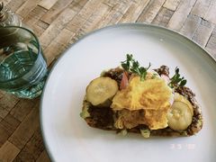慢煮牛肉温泉蛋吐司-O'mills Sourdough Bakery&Bistro(永嘉路店)