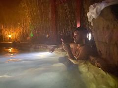 -森波拉火山温泉