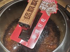 -锅飘飘·东北铁锅炖(雨花客厅店)