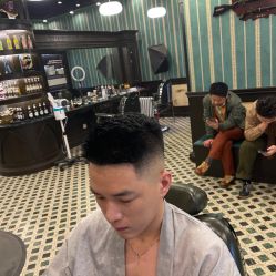 -海文先生国潮烫染男士理发馆