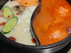 -钢管厂五区小郡肝串串香火锅(梅川路店)