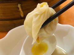 -莱莱小笼·乔艾