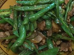 -钟掌勺忘不了地道湘菜(新天地假日广场店)