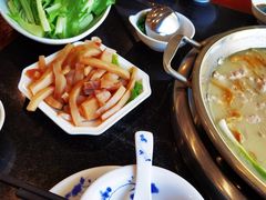 -老来福·非遗酸汤兔(凯旋路店)