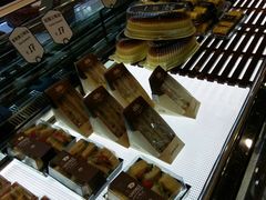 -红跑车蛋糕世界(清江路店)