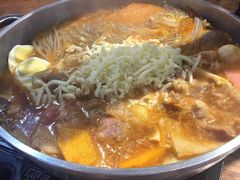 -辛明堂洞韩式芝士年糕火锅(万达店)