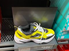 -NIKE上海青浦优选体验店