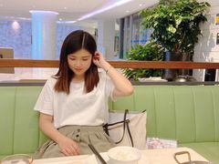 -港丽餐厅(高德置地店)