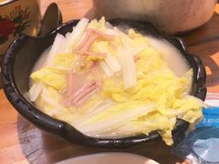 上汤娃娃菜-陈记高压锅鱼头·生蚝