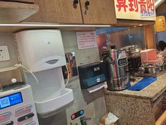 -怪噜范·老贵阳街头名小吃(鸿通城店)