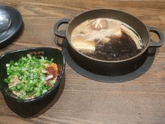 -呷哺呷哺 小火锅 (浦东新欧尚超市店)