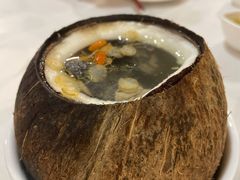 椰子鸡汤-宜宾海鲜酒家·三十年老字号