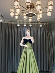-衣贝姿婚纱礼服馆
