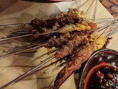 -破瓦寒窑·地摊烤羊排