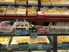 面包甜点陈列柜-北京稻香村(堤口路店)