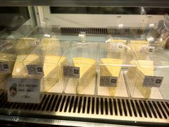 -匡小敏手工烘培(大地金墅店)