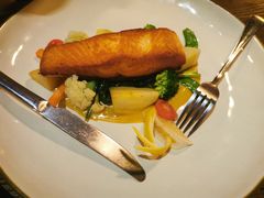 -SISTERS BAR RESTAURANT川意酒馆(嘉善老市H楼店)