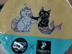 -85度C(生甜甜圈研究工坊·上海平凉店)