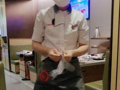 -海底捞火锅(宝龙广场夜宵主题店)