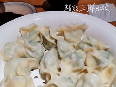 精致三鲜水饺-嘉年华面包房餐厅（饺子馆）(陶然亭店)