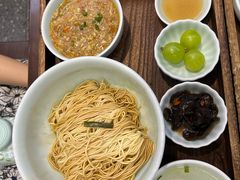-蟹上黄·蟹黄面·江南糖水(人民广场店)