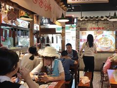 -湘下佬·老长沙吃货铺(顺成·大融城店)