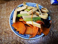 素凉菜-门框胡同百年卤煮(新街口店)