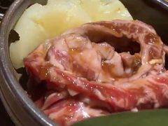 -鑫釜山海鲜烧烤(鑫丰国际店)